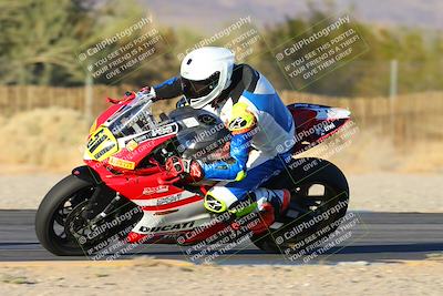 media/Dec-07-2024-CVMA (Sat) [[21c5f1ef85]]/Race 11-Amateur Supersport Open/